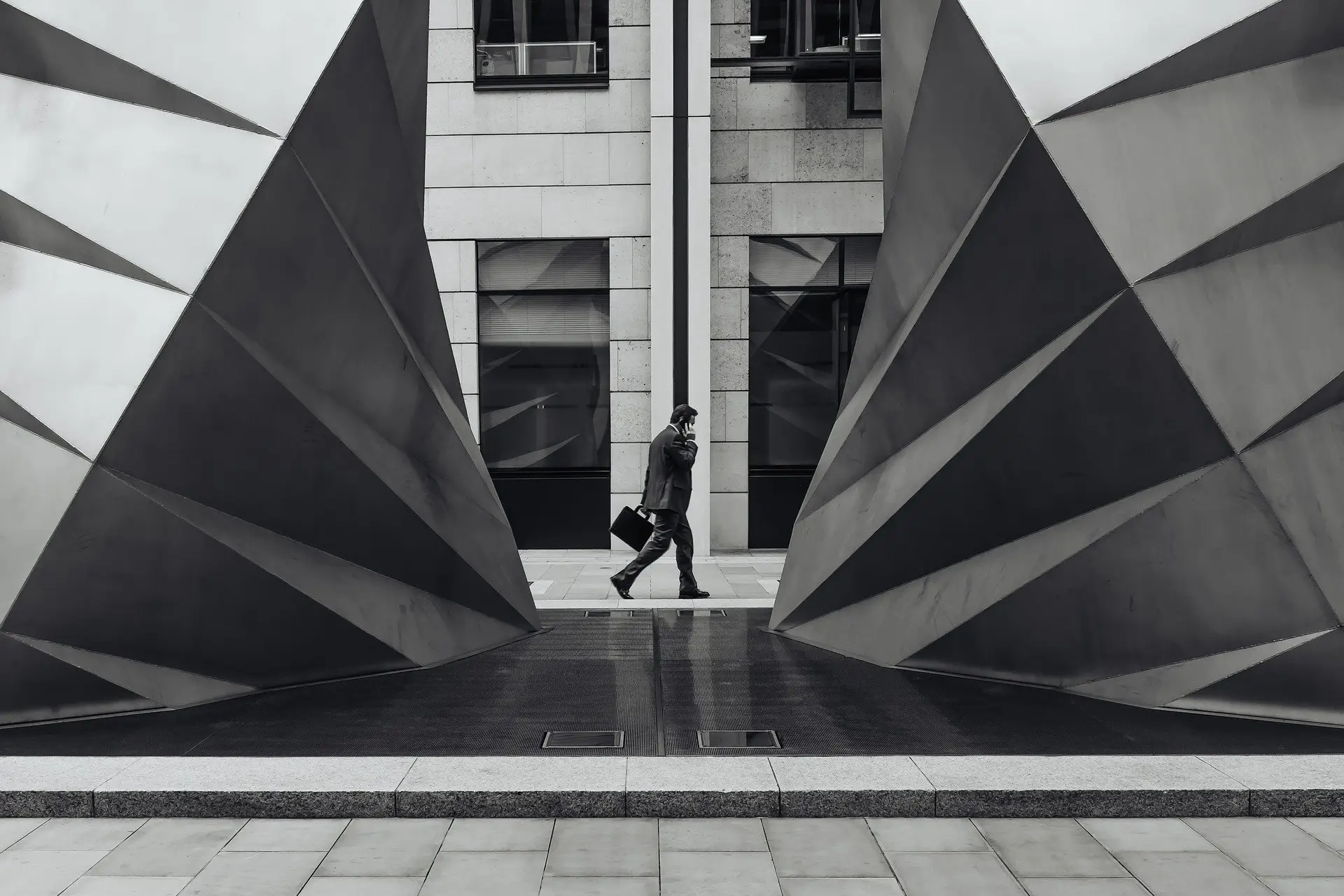 architecture-1850732_1920