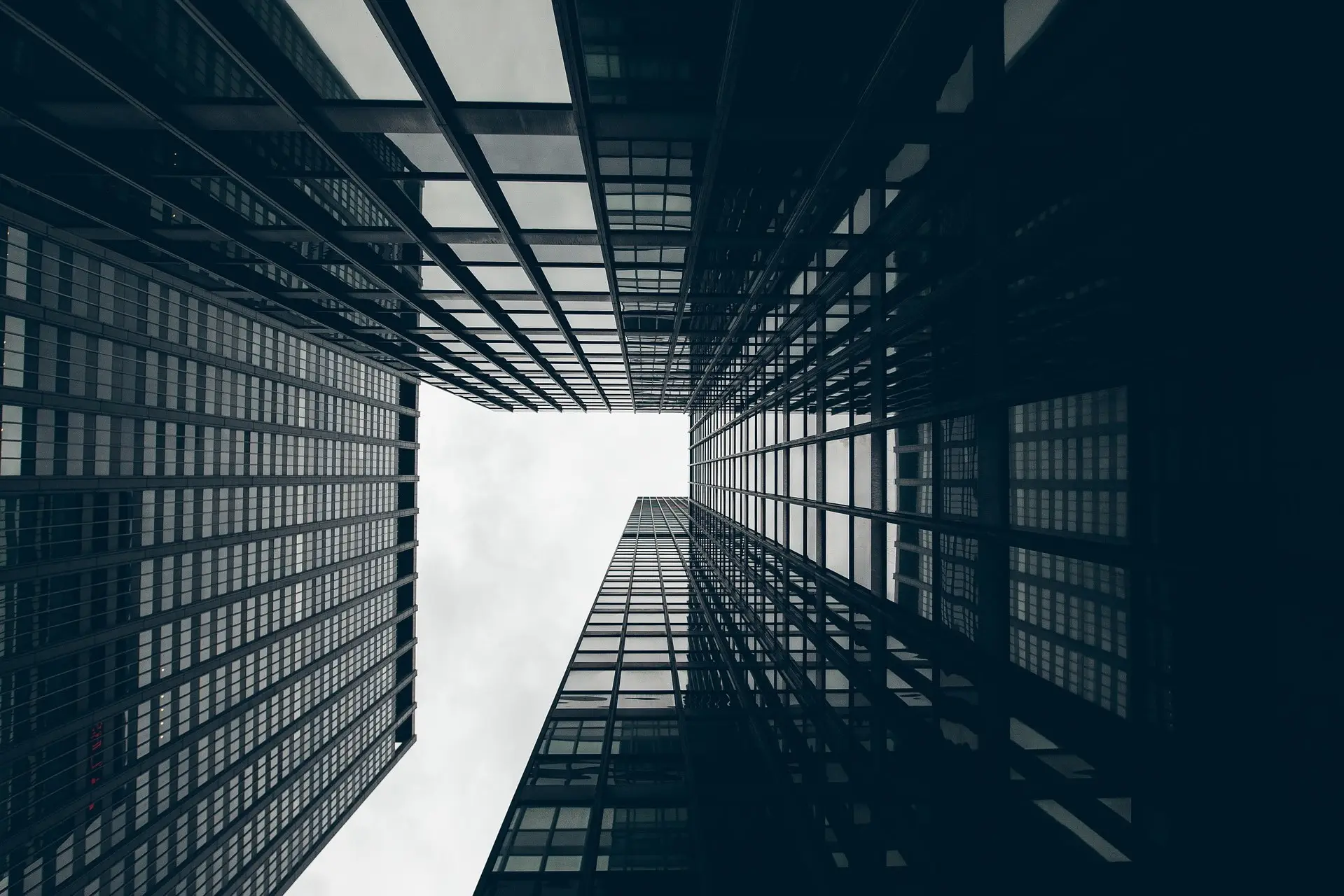 buildings-1149851_1920
