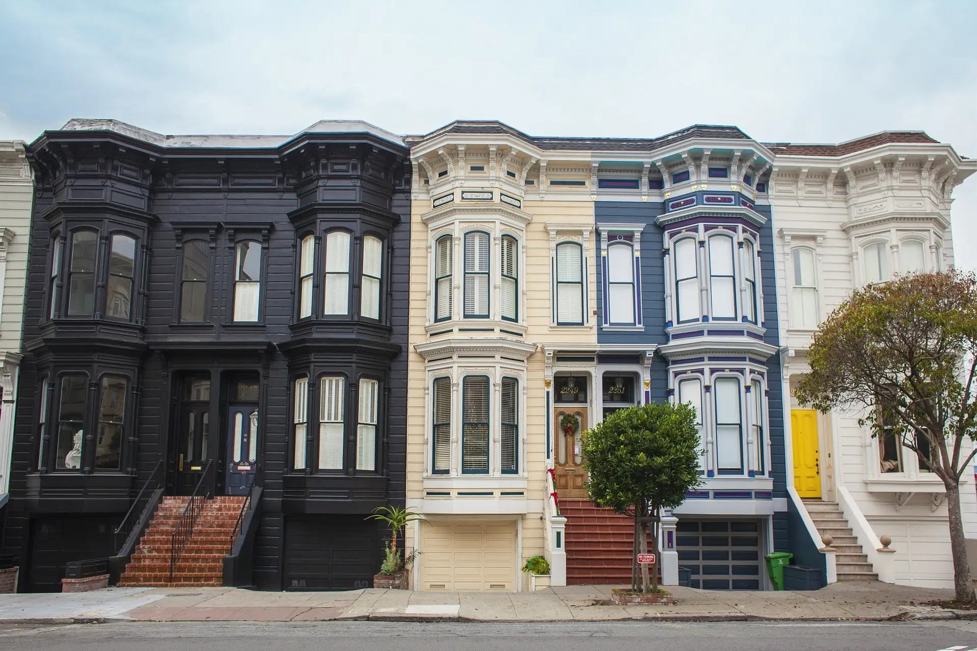 houses-690060_1920
