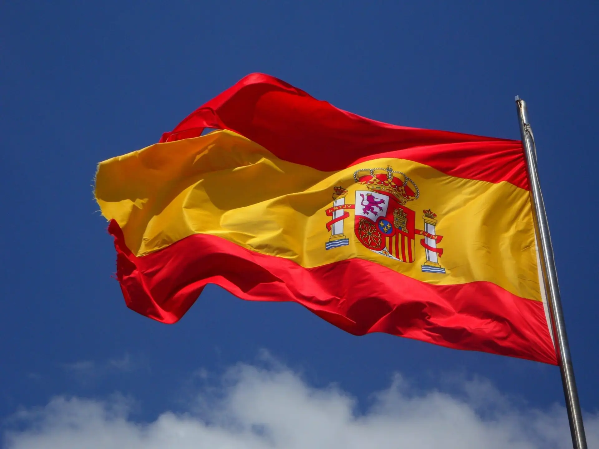 sky-blue-windy-flag-54097-scaled-1